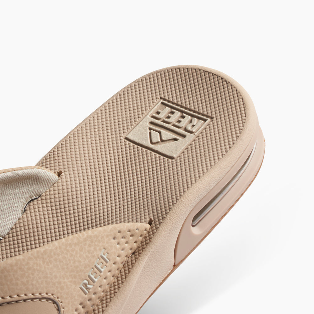 Reef Mens Fanning Flip Flops with Bottle Opener ID 8X2cR50E