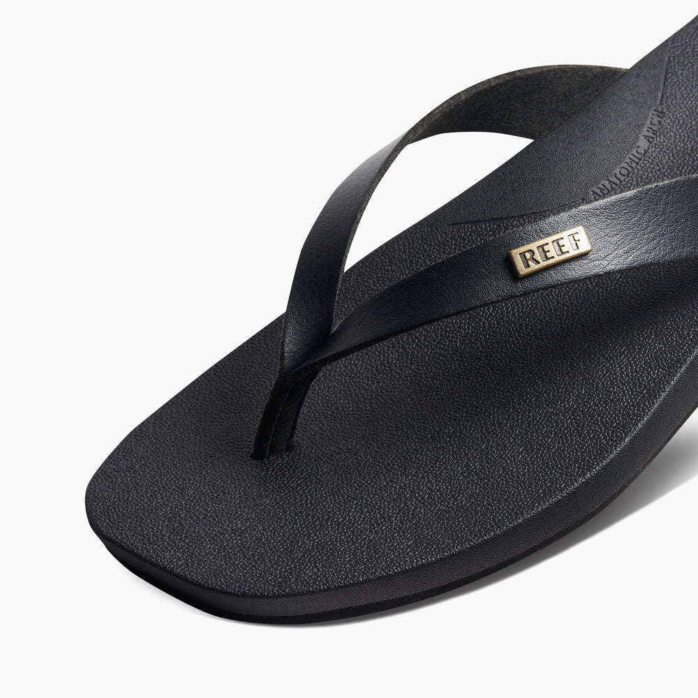 Reef Womens Cushion Lune Sandals in Black ID GkZsJpKQ