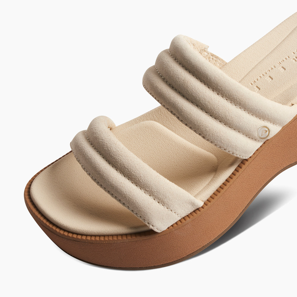 Reef Womens Lofty Lux Hi Sandals in Vintage ID MfEWW8ND