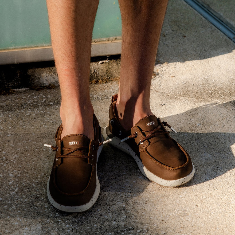 Reef Mens SWELLsole Pier Leather Shoes in Brown ID SoaKOas0