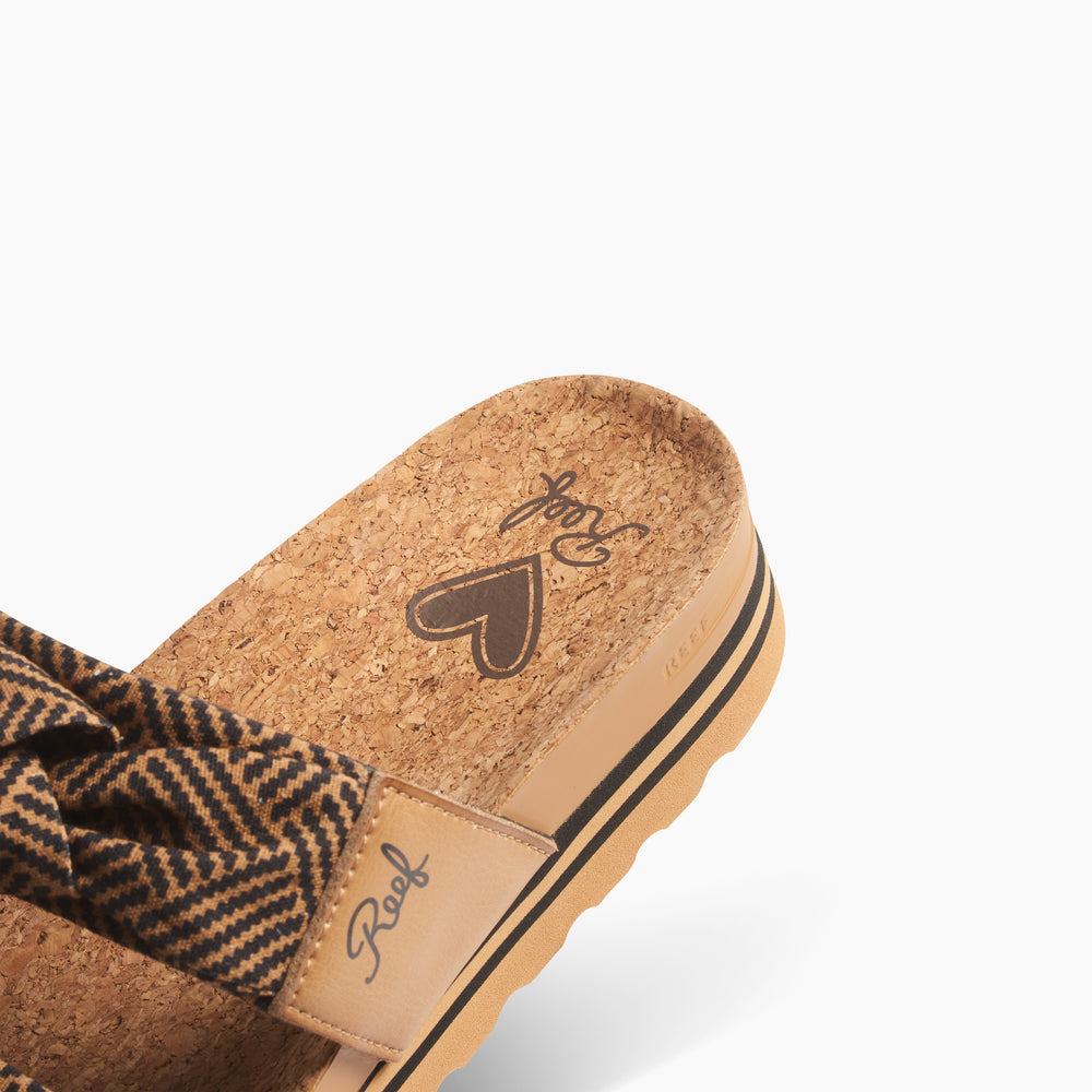 Reef Womens Knotty Vista Hi Platform in Black Natural ID YX7HZk0D