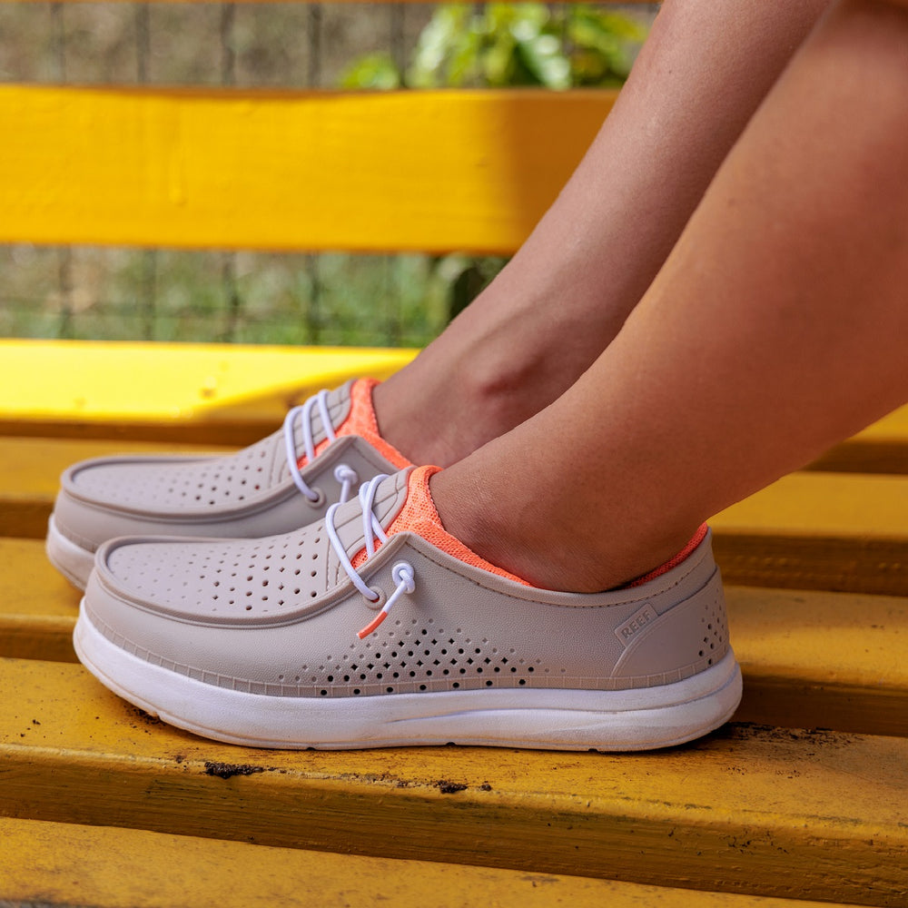 Reef Womens Water Coast Shoes in Mushroom ID ZYqSlMCV