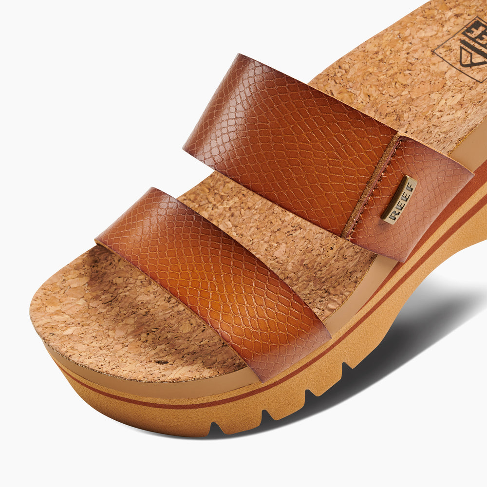Reef Womens Cushion Vista Higher Sandals in Cognac ID ligBlHd7  Reef Womens Cushion Vista Higher Sandals in Cognac ID ligBlHd7