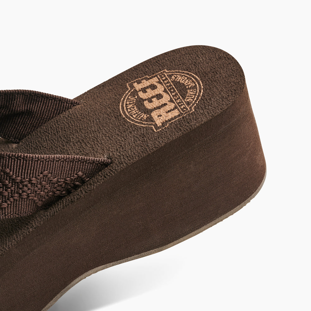 Reef Womens Sandy Hi Sandals in Chocolate ID mYVHsuqn