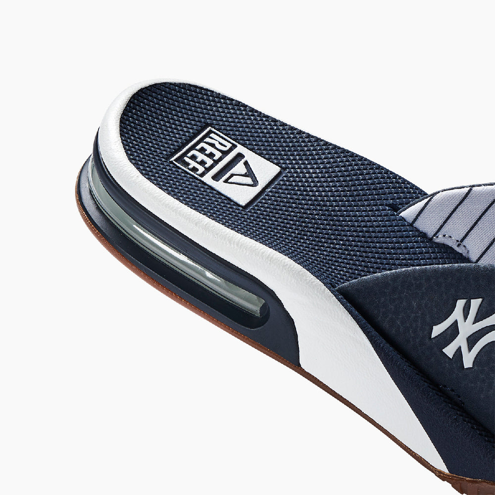 Reef Womens Fanning x MLB Flip Flops with Bottle Opener ID pJgtVvfj