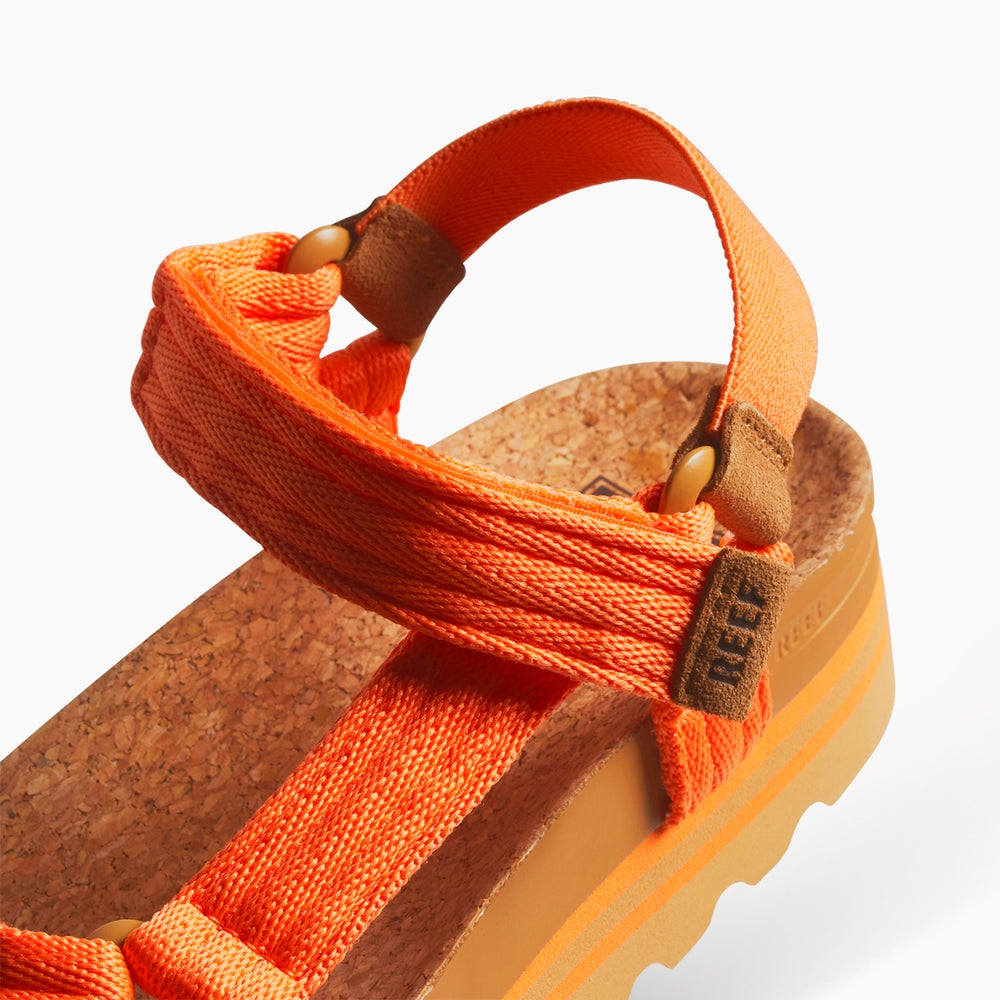 Reef Womens Cushion Rem Hi Sandals in Nectarine ID quDehUrP