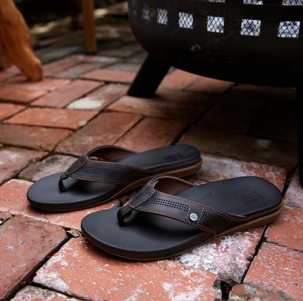 Reef Mens Cushion Lux Leather Sandals ID zmg3PyGs